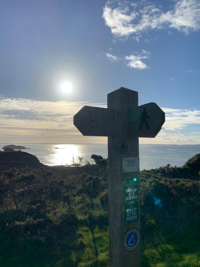 Craig-Y-Mor Suites With Sea Views Whitesands St Davids エクステリア 写真